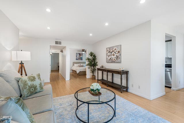 Building Photo - 4722 Park Granada