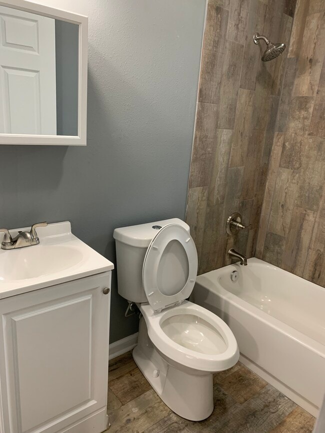 Building Photo - 1484 Curtis St