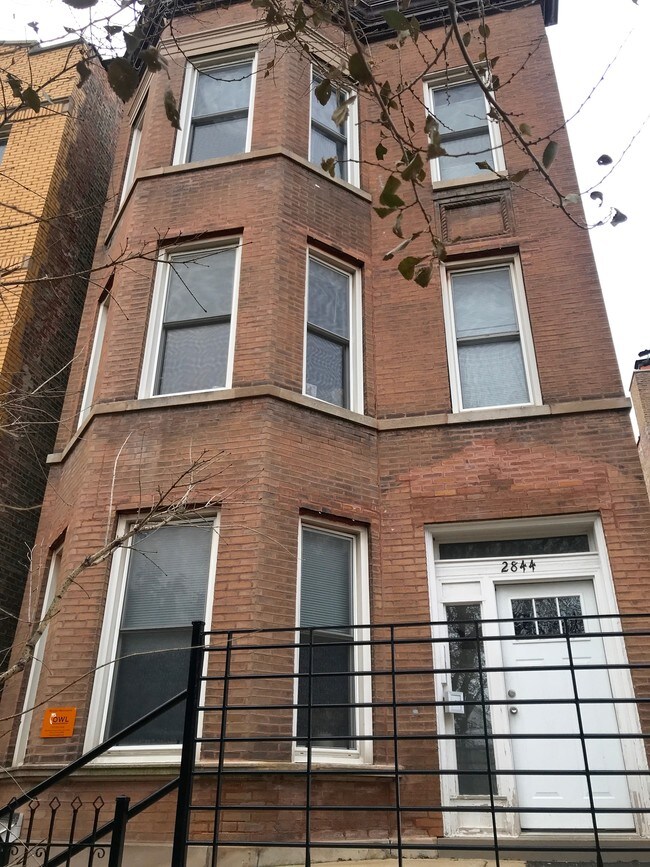 Foto del edificio - 2844 N Whipple St