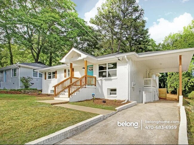 Foto del edificio - 198 W Lake Dr NW
