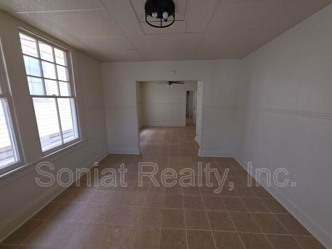 Photo - 3108 Cleveland Ave Apartment
