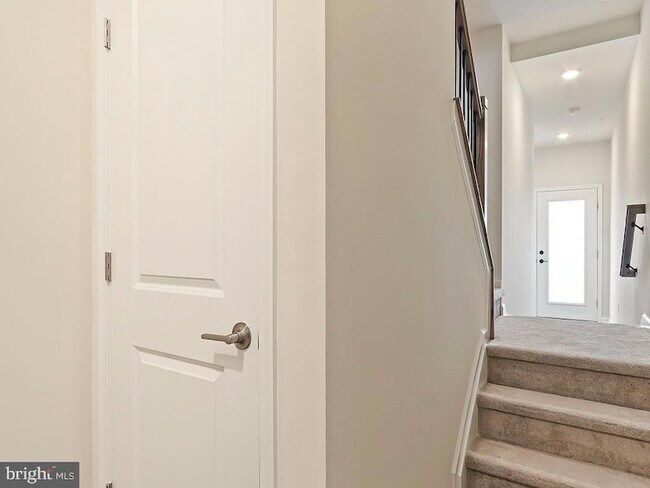 Foto del edificio - 1310 Parker Blvd