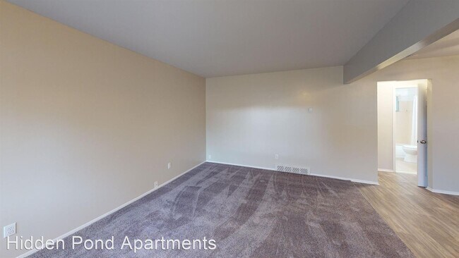 Building Photo - 1 br, 1 bath Apartment - 525-535 Pontiac St