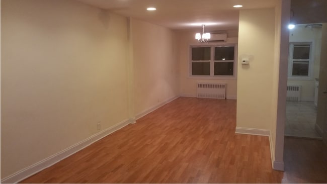 Building Photo - 5924 Avenue T