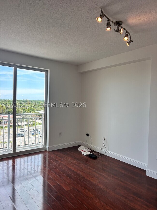 Building Photo - 7275 SW 90th St