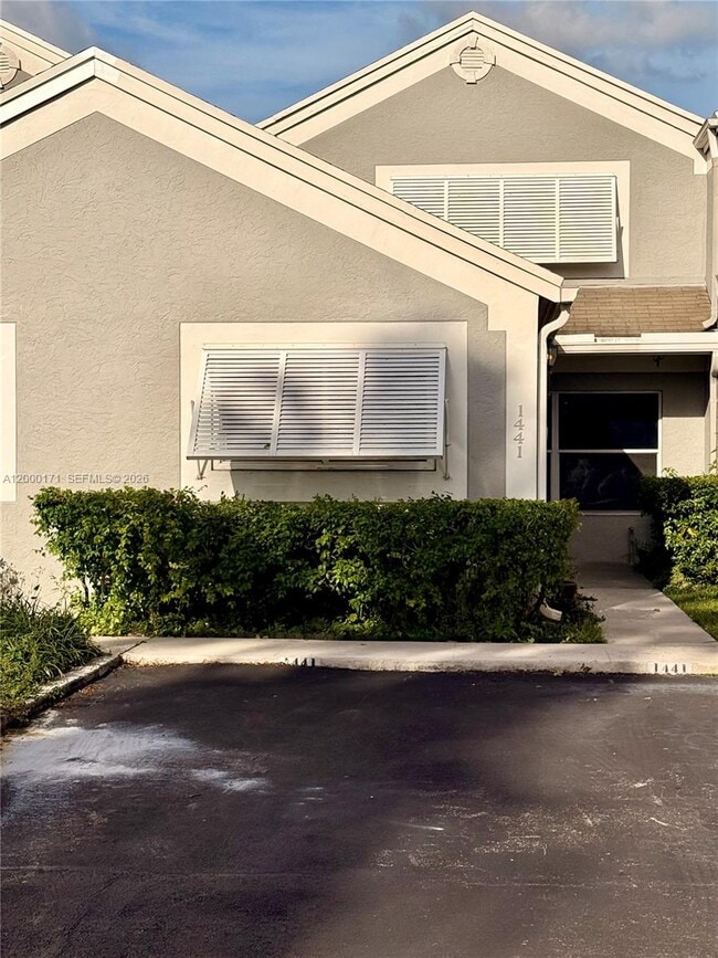 Foto del edificio - 1441 NW 122nd Terrace