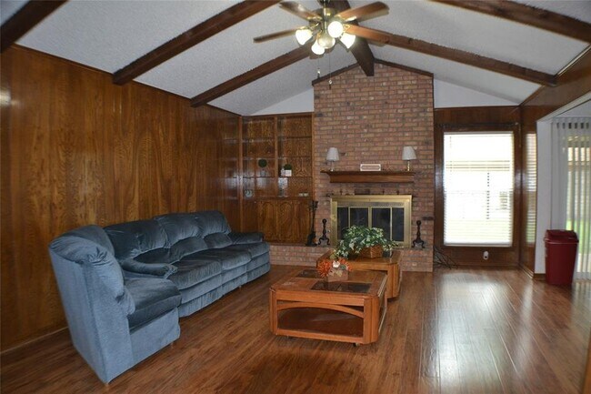 Building Photo - 10903 Running Buck Ln