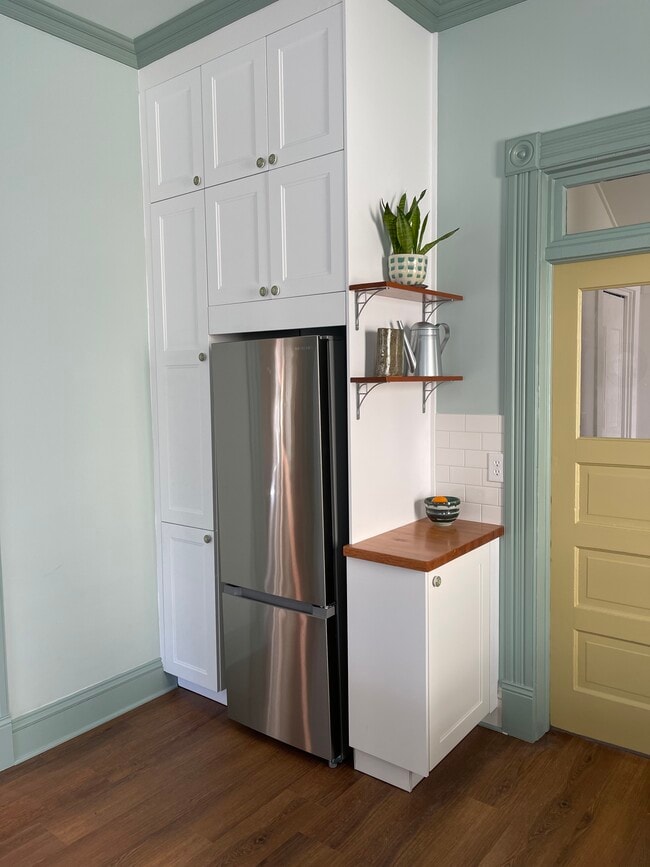 Pantry - 3521 NE 8th Ave