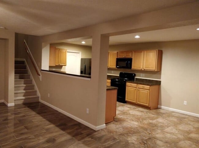 Building Photo - 18226 Foley Park Ct