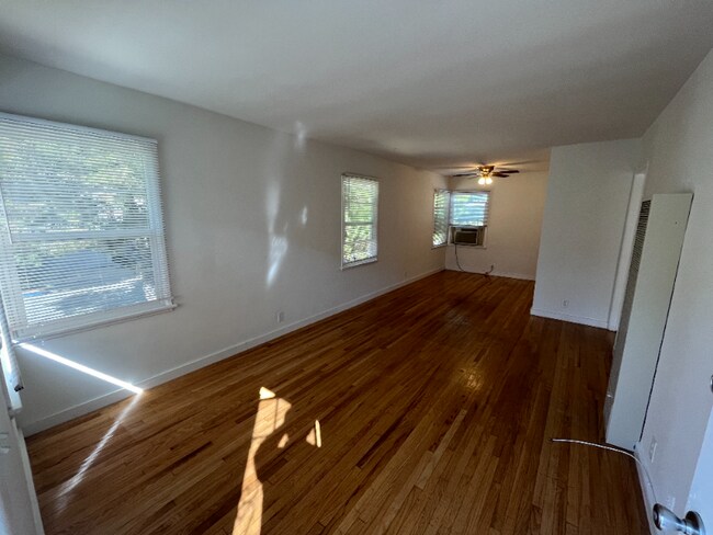 Foto del edificio - 924 17th St