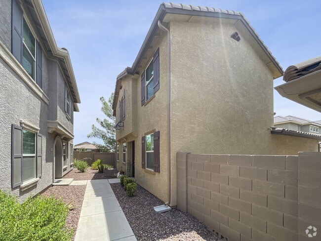 Building Photo - 495 N Ranger Trail