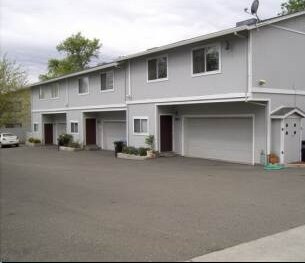 Foto principal - 677-689 Armstrong St