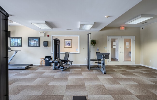 Building Photo - 106 Landing Cir