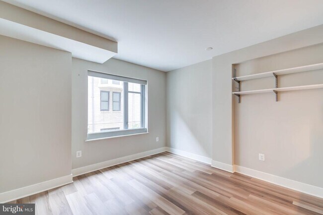 Foto del edificio - 1311 13th St NW