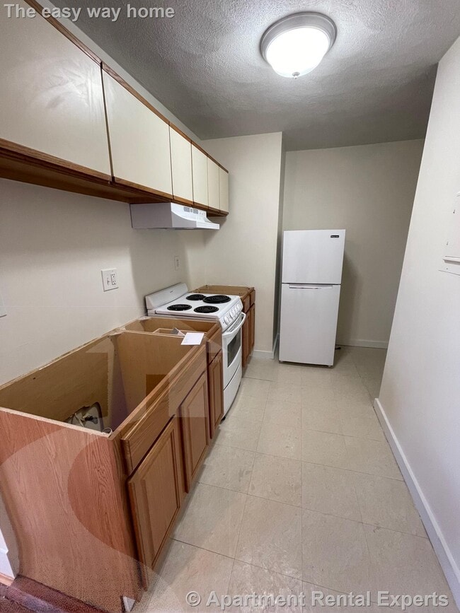 Foto del edificio - 14 Garrison Ave