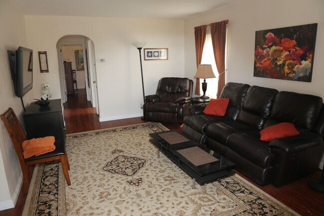 Foto del edificio - 25604 Lane St.