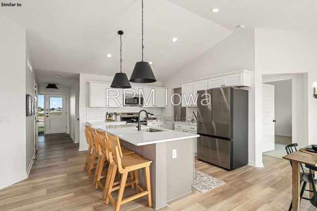 Foto del edificio - 385 NW Ashley Ave