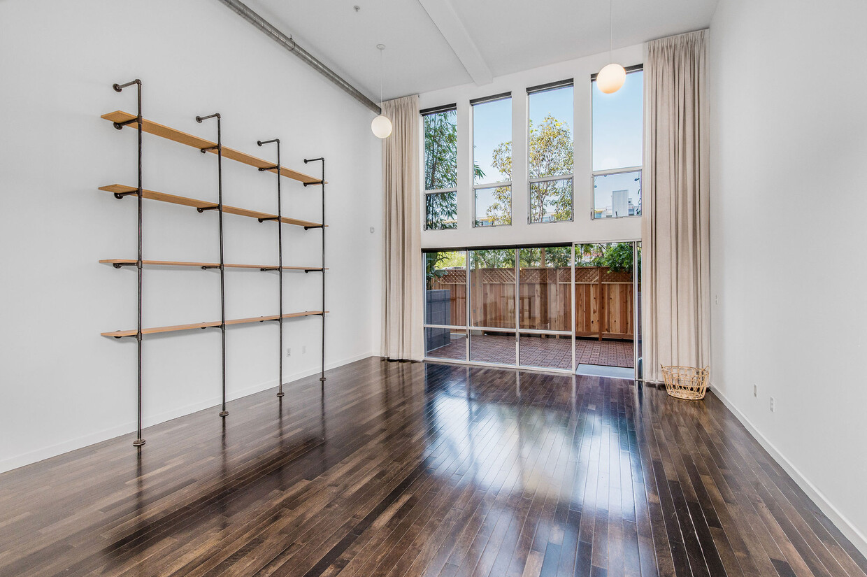 Foto principal - 4215 Glencoe Ave