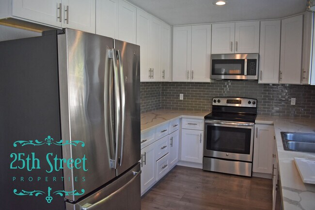 Foto del edificio - 9433 Roseport Way