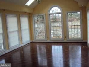 Building Photo - 6308 Joslyn Pl