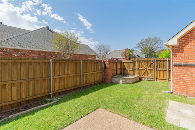Building Photo - 2712 Creekmere Dr