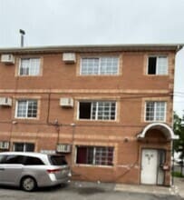 Building Photo - 170-34 93rd Ave