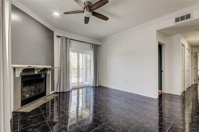 Foto del edificio - 8350 Savannah Trace Cir