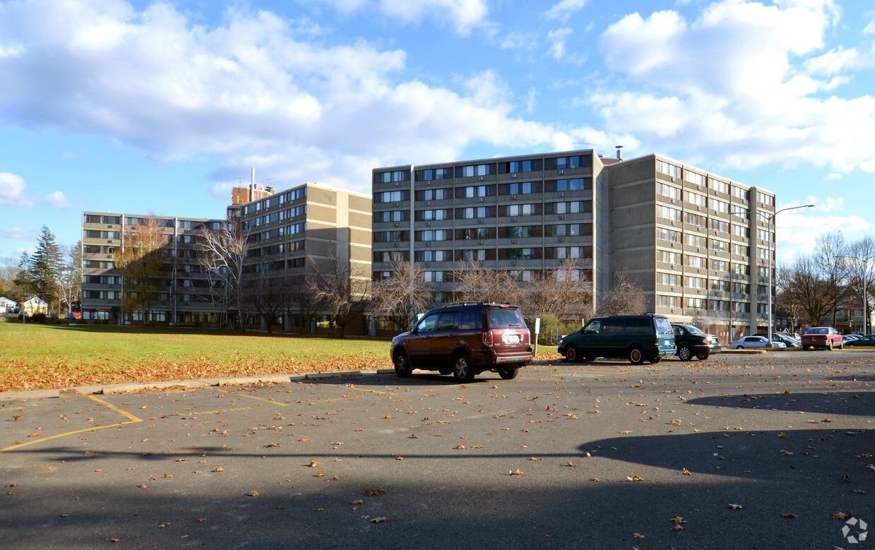 Building Photo - Davenport Housing for the Elderly