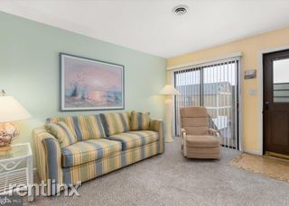 Building Photo - 2 br, 2 bath House - 108 120th St Unit 47