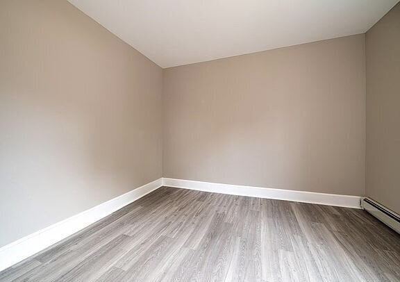 Foto del edificio - "Charming 3-Bedroom Haven with Elegant Gra...