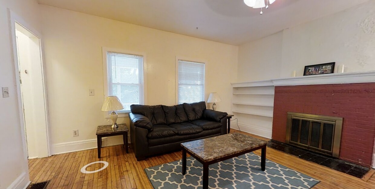 1526 E Genesee St, Syracuse, NY 13210 Apartments in Syracuse, NY