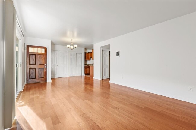 Sitting room - 4093 1st Avenue