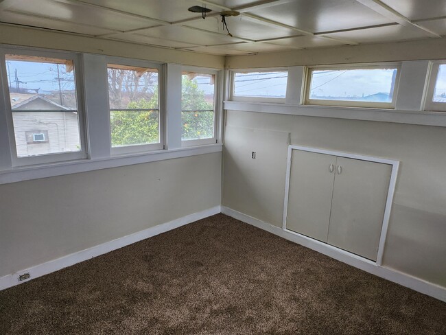 Foto del edificio - 12858 S McCall Ave