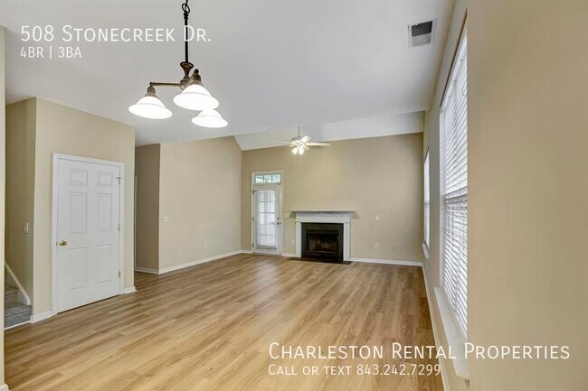 Photo - 508 Stonecreek Dr House