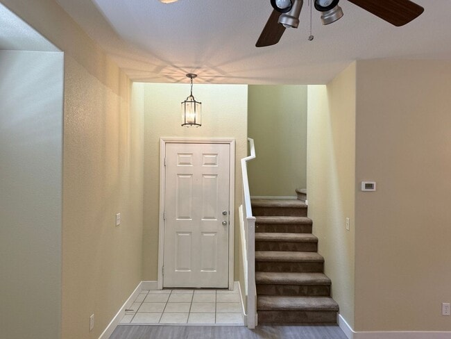 Building Photo - 2-story single-family home located in a ga...