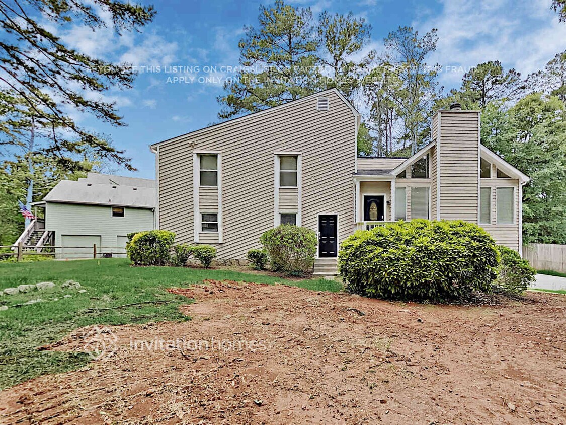 Primary Photo - 3621 N Hampton Dr