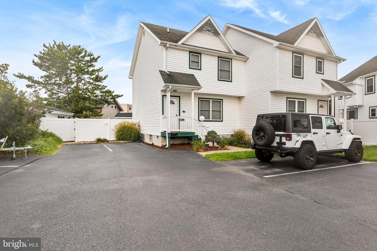 2601 Sparrow Ln Unit J05, Ocean City, MD 21842 Condo for Rent in