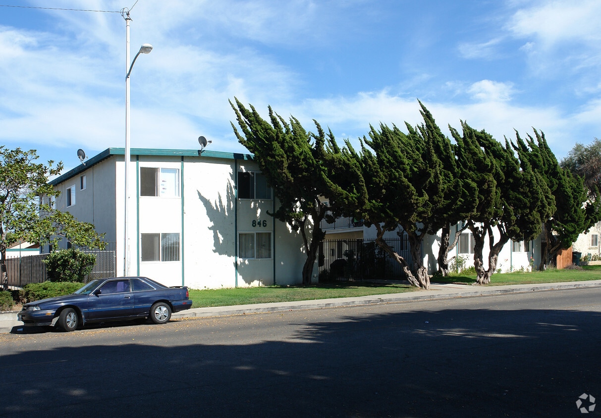 Primary Photo - 846-& 848 S G St