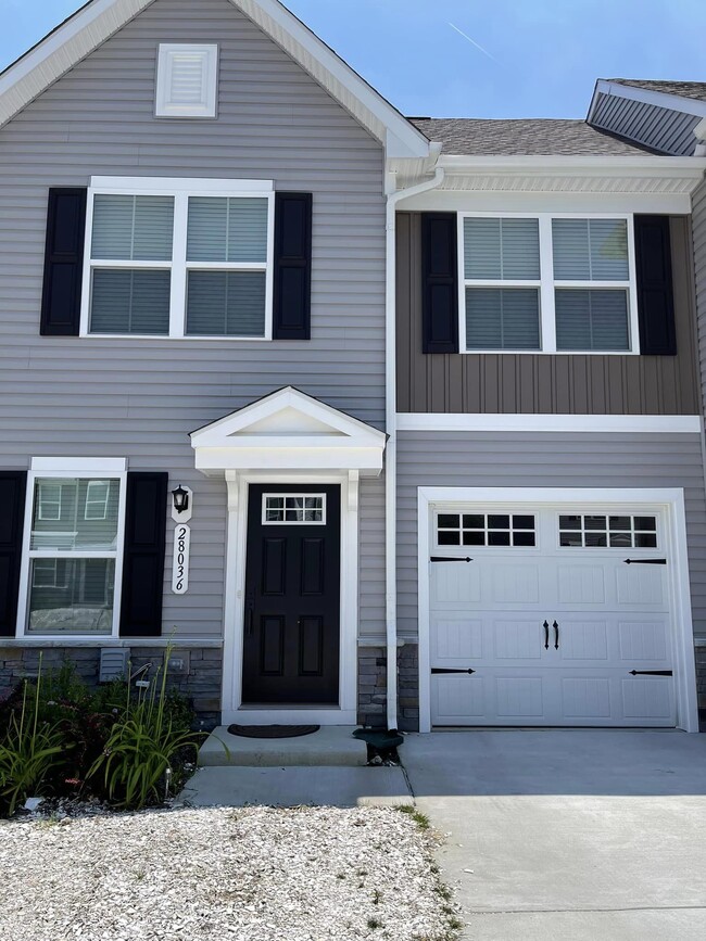 Building Photo - 28036 Dew Drop Ln