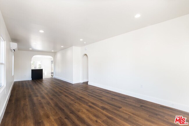 Foto del edificio - 1130 Crocker St