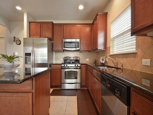 Building Photo - 13517 Red Egret Dr