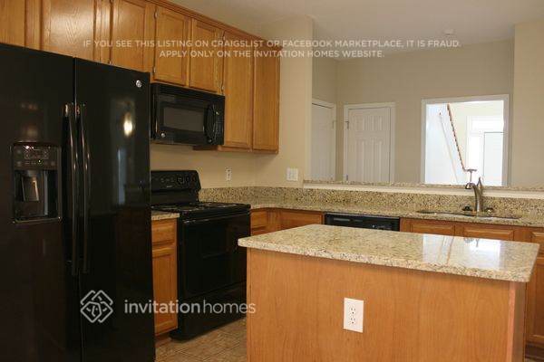 Foto del edificio - 3412 N Cook Rd