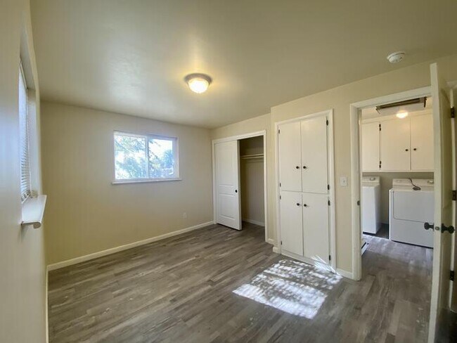 Foto del edificio - Downtown 1bd for Rent