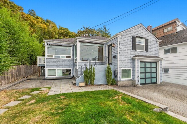 Foto del edificio - 5306 Beach Dr SW