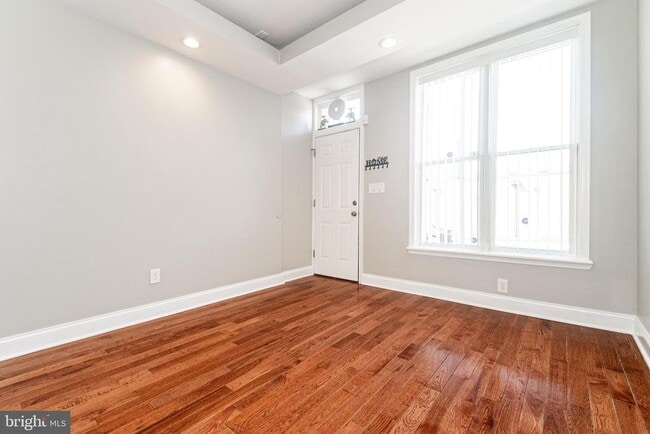 Building Photo - 1107 N Collington Ave