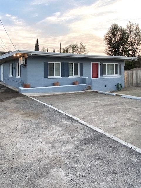 Foto del edificio - 12271 Lemon Crest Dr