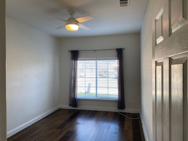 Building Photo - 31431 Gironde Ct