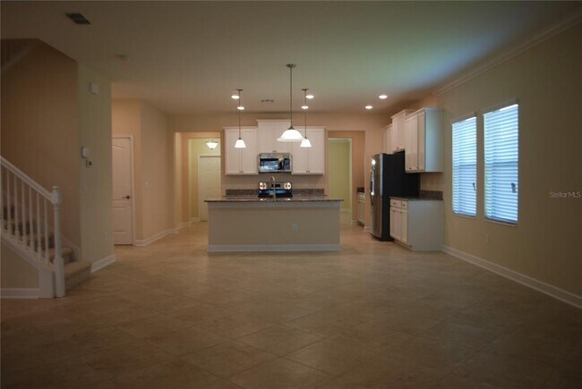 Building Photo - 12875 Strode Ln