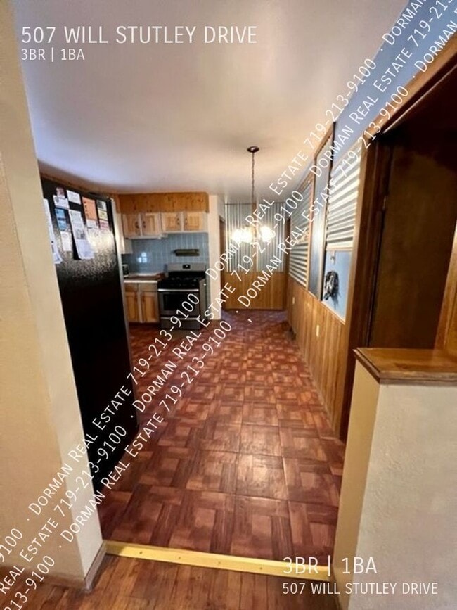 Building Photo - 507 Will Stutley Dr