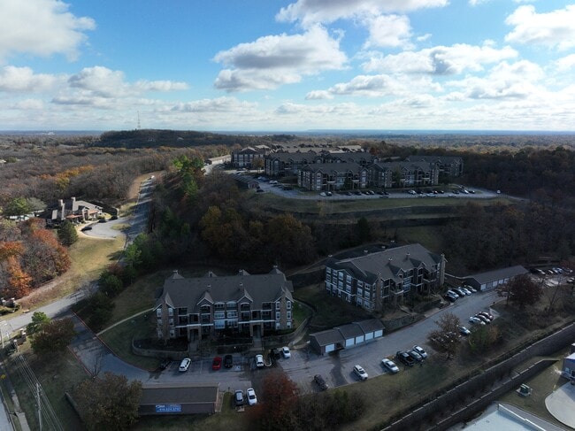 3D Exterior - Vantage on Yale